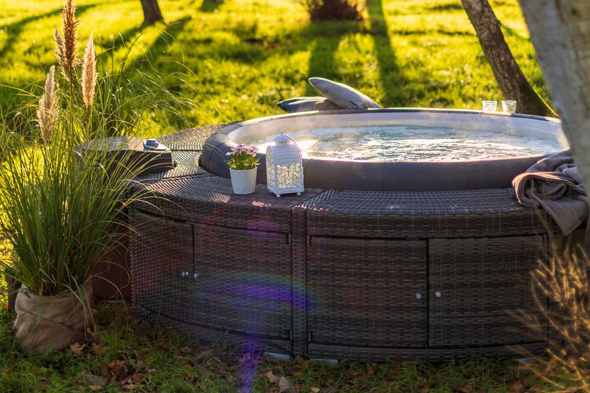 Whirlpool-Vollumrandung für Softub RESORT / POSEIDON - Polyrattan - ø 290 cm - stone