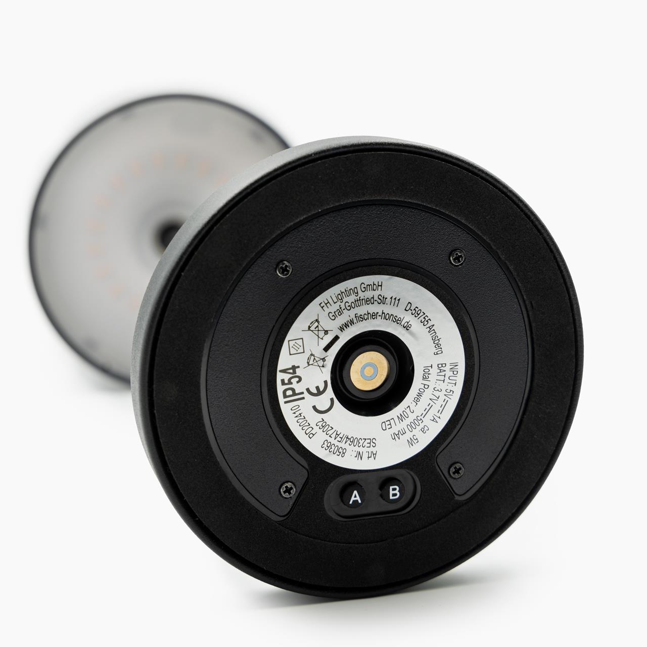 Akku Tischleuchte Cosenza in schwarz incl. Ladestation und Fernbedienung