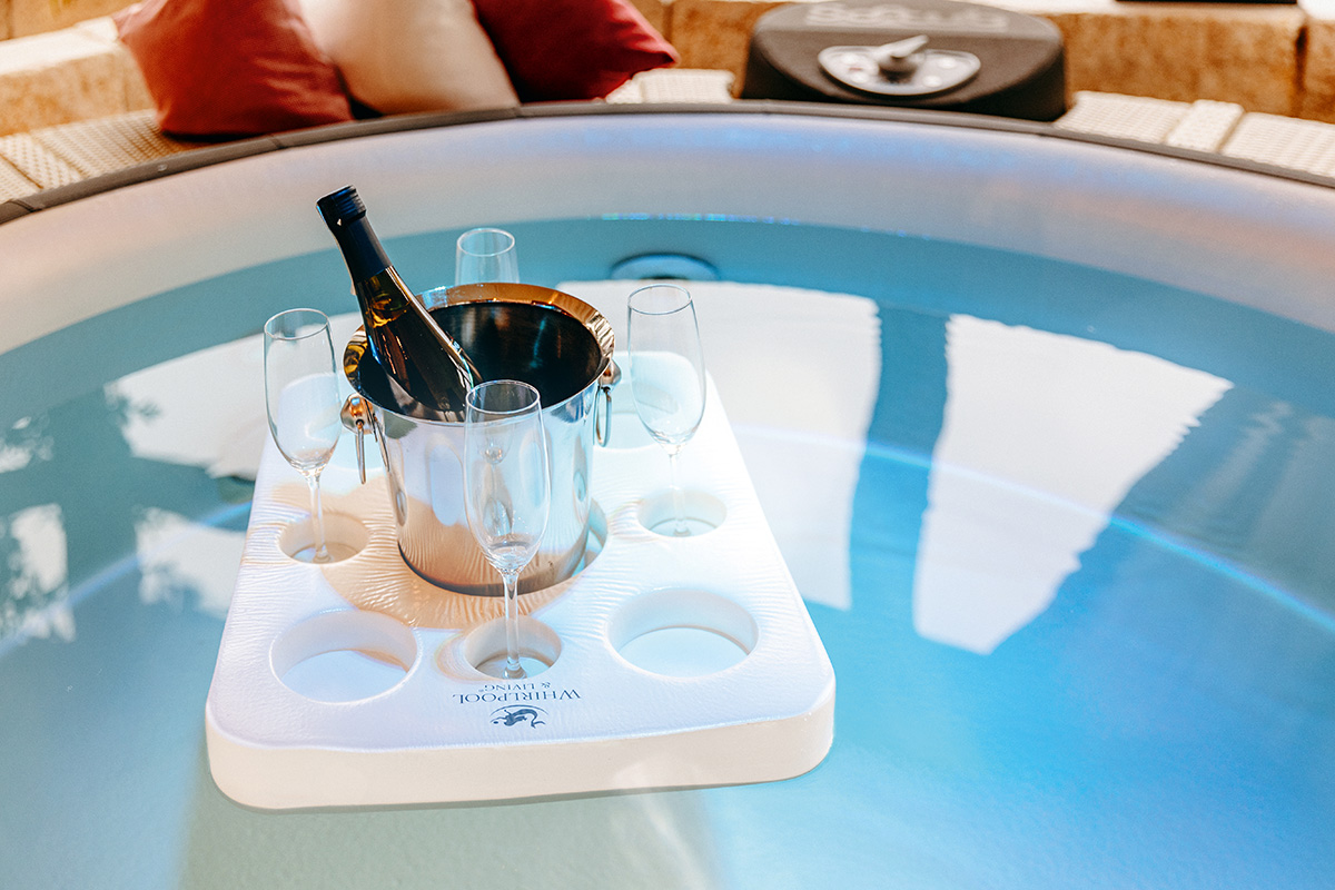 Schwimmtablett & Getränkehalter für Whirlpools - Whirlpool & Living