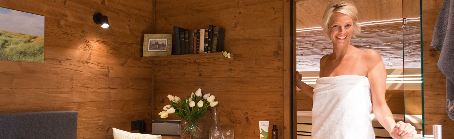 Aussensauna Gartensauna Saunahaus mit Vorraum von Wärmegrad